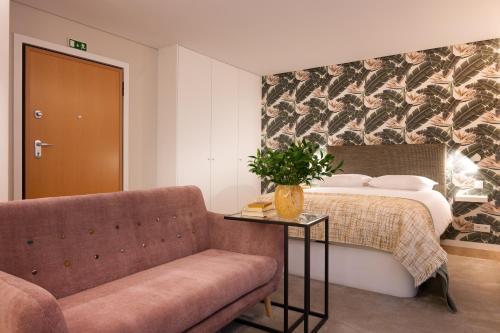Strelitzia Apartment, by Bolhão Residences