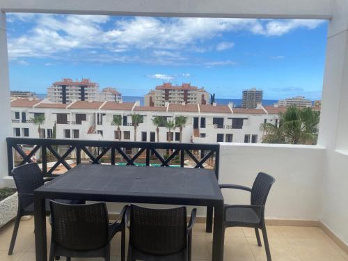 Self Catering 2 bed Apartment 7A3, with Sea Views Los Cristianos,Tenerife