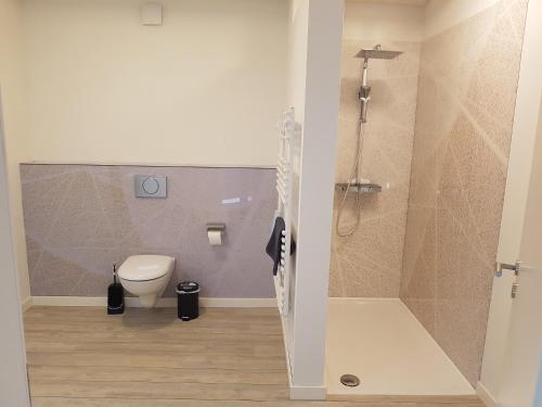 Ένα μπάνιο στο Strandappartements Steinberghaff "Falshöft" barrierefrei