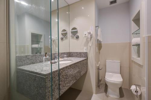 Bourbon Hotel Cambara — Bathroom