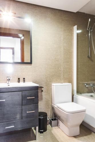 Ένα μπάνιο στο Mola Suites
