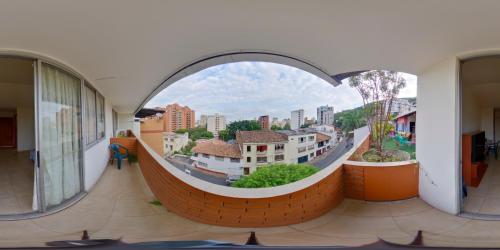 カリにあるRoof Hostelのギャラリーの写真