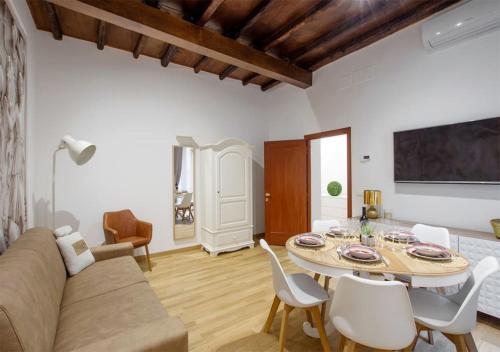 Navona Love Apartment