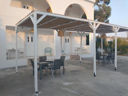 Restaurace v ubytování Mini Villas Avra