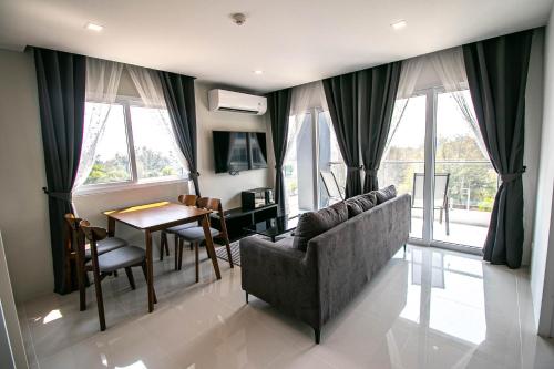 Χώρος καθιστικού στο Mantra Beach Condominium Suite 2 - Mae Phim