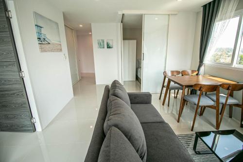 Χώρος καθιστικού στο Mantra Beach Condominium Suite 2 - Mae Phim