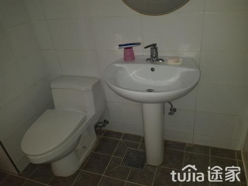 ห้องน้ำของ Cube Hotel