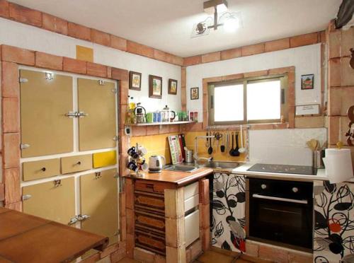 Zdjęcie z galerii obiektu Immaculate House in Montejaque Sleeps 6 w mieście Montejaque