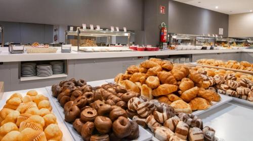 Mad på resortet eller i nærheden