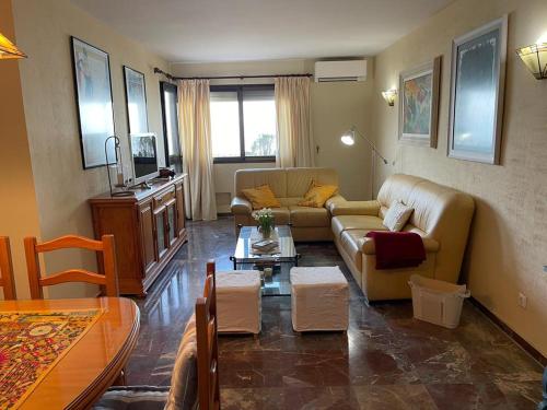 Fotografia z galérie ubytovania APARTAMENTO PRIMERA LINEA PLAYA. v destinácii Fuengirola