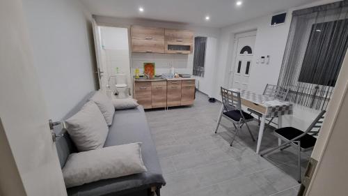 HT Apartman 3400 Mezőkövesd, 15 Ostoros utca kép - 3