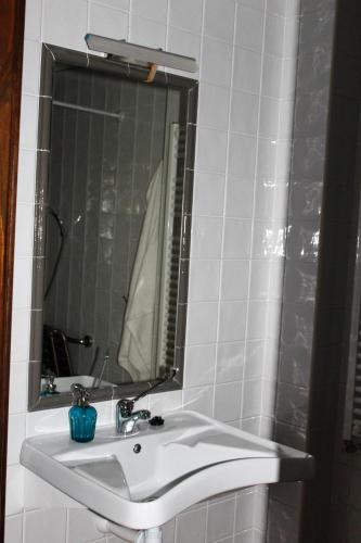 Bagno di Casa Rural El Nidal