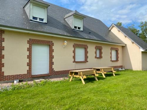 Fotografia z galérie ubytovania Grande Maison familiale proche mer 10personnes v destinácii Auberville-la-Manuel