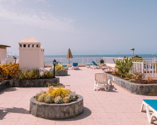 Apartamento a 50M del mar en La Caleta