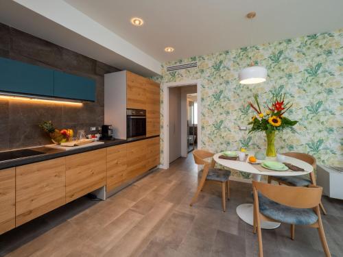 Dapur atau dapur kecil di Venice Green Residence