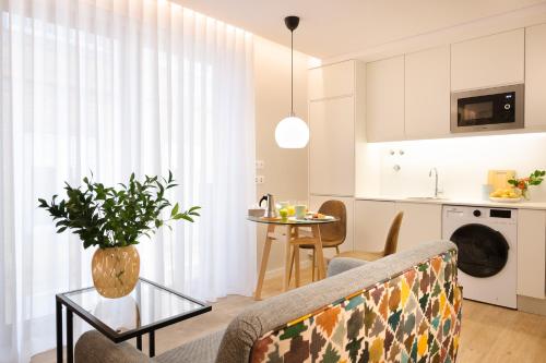 Nomad Apartment, by Bolhão Residences