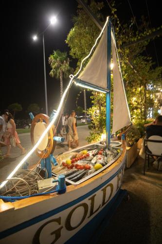 Fotografie z fotogalerie ubytování Mustafa Suites v destinaci Vlorë