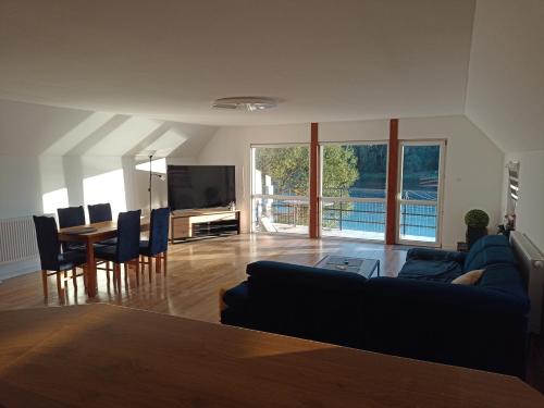 Nadbrzegiem Szczycionek - Domy całoroczne nad jeziorem