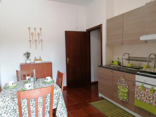 Dapur atau dapur kecil di B&B La Terra di Parmenide