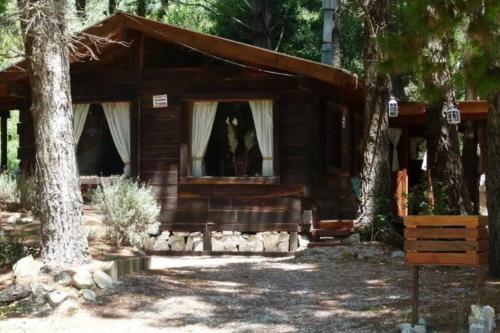 Cabaña El Deseo En El Bosque