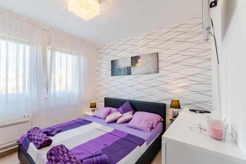 Apartments with WiFi Split - 15923