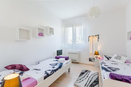 Apartments with WiFi Split - 15923