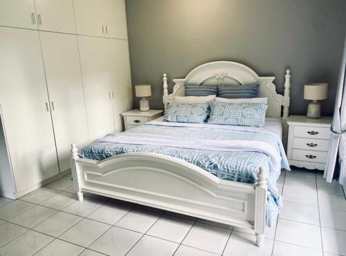 Letto o letti in una camera di The Palms 3 bedroom comfort in quiet court
