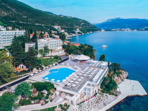 Φωτογραφία από το άλμπουμ του Iberostar Waves Herceg Novi All Inclusive στο Χέρτσεγκ Νόβι