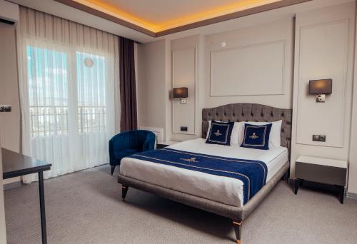 Katil atau katil-katil dalam bilik di GRAND ÇAKIROĞLU HOTEL