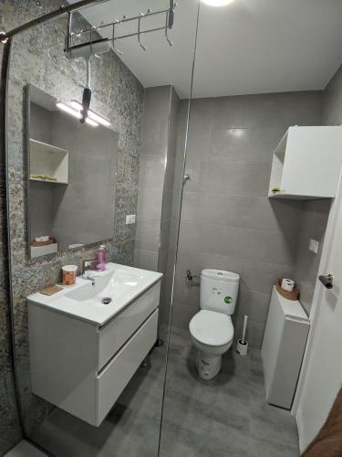 100 MT playa de Los locos-estudio-