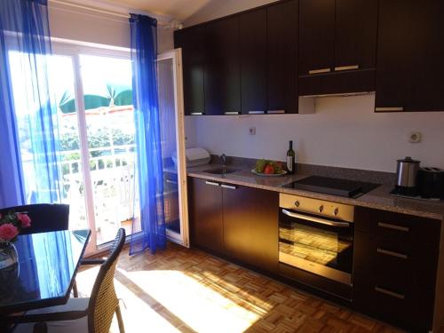 Trogir Yellow House