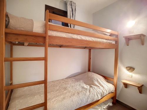 Appartement spacieux au pied des pistes avec balcon - FR-1-344-818