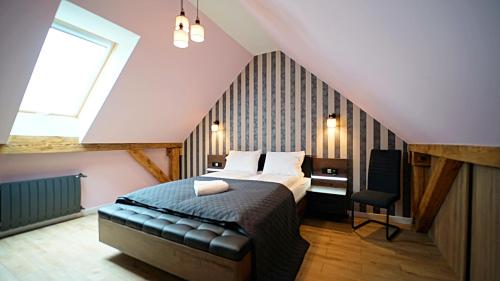 Posteľ alebo postele v izbe v ubytovaní Apartamenty EverySky - Mickiewicza 30