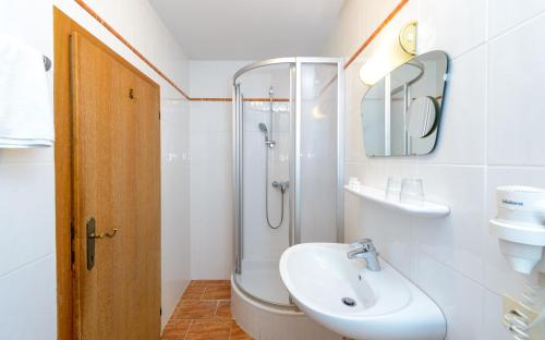 Hotel-Gasthof Maria Plain tesisinde bir banyo