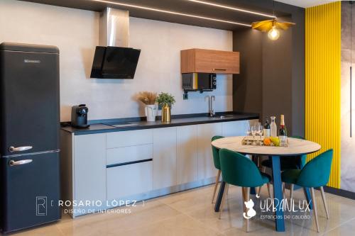 Kuchyň nebo kuchyňský kout v ubytování Urbanlux Olimpia Pet Friendly