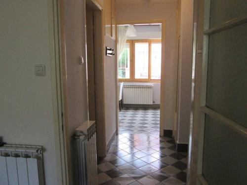 Apartments with WiFi Zagreb - 15290