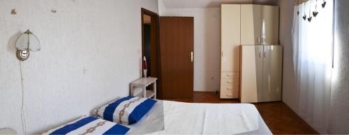 Apartments with WiFi Palit, Rab - 15365