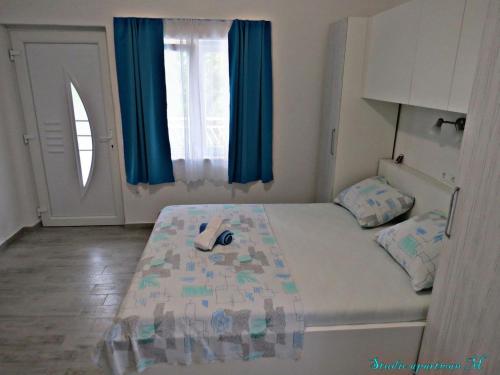 Apartments with parking space Podstrana, Split - 15377