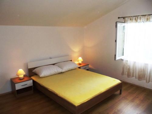 Apartments by the sea Supetarska Draga - Gornja, Rab - 15453