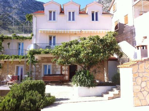 Fotografie z fotogalerie ubytování Apartments with a parking space Ivan Dolac, Hvar - 15483 v destinaci Jelsa