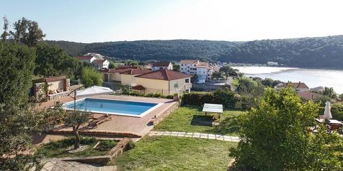 Family-friendly apartments with swimming pool Kampor, Rab - 15518