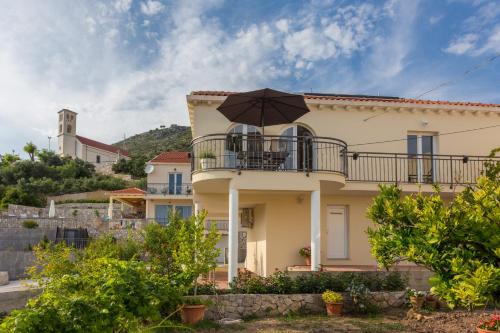 Apartments with a parking space Mlini, Dubrovnik - 15520
