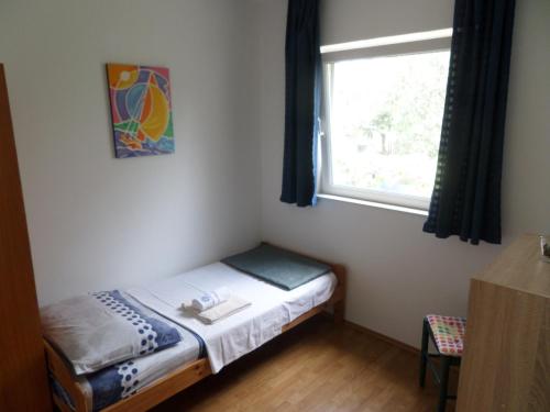 Apartments with parking space Vodice - 15544