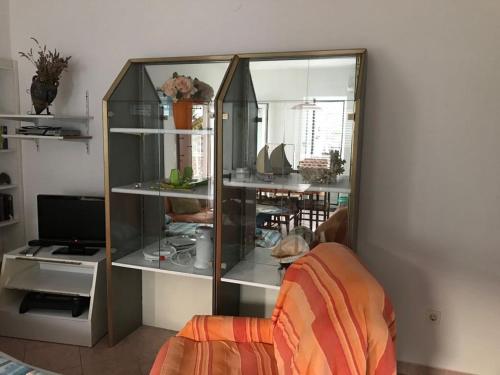 Apartments by the sea Banjol, Rab - 15679