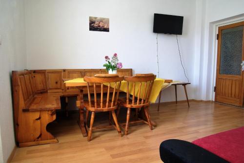 Apartments by the sea Biograd na Moru, Biograd - 15770