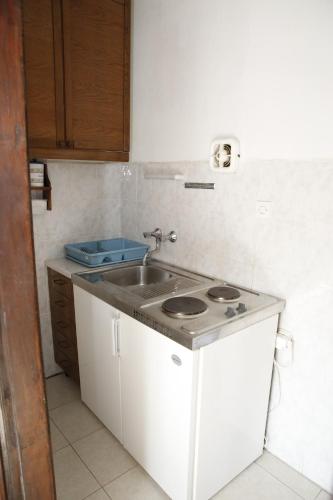 Apartments with parking space Vodice - 16190