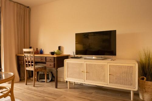Melo's Place - Cozy apartment with a sunny terrace.