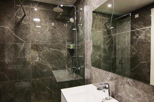 Phaedrus Living: Luxury Suite Nicosia 502, Nicosia (updated prices 2024)