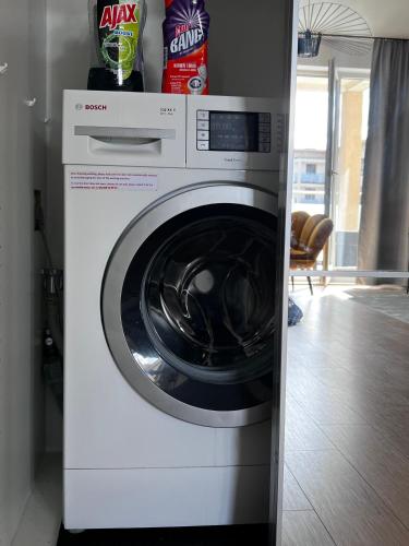 Galería fotográfica de EUROPA22 Apartament "Sen jak w pięciogwiazdkowym hotelu" - JAKOŚĆ, nie ilość - CENTRUM MIASTA w atrakcyjnym miejscu obok parku ze stawem en Tomaszów Mazowiecki