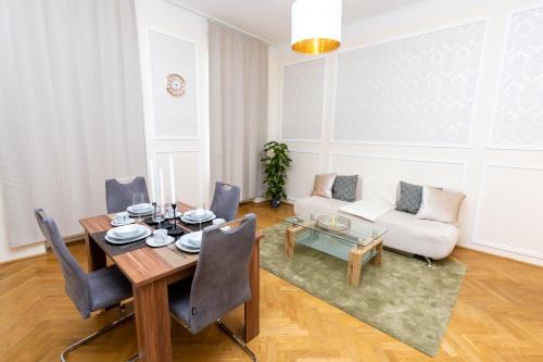 Austrian designed Home close to city centre
